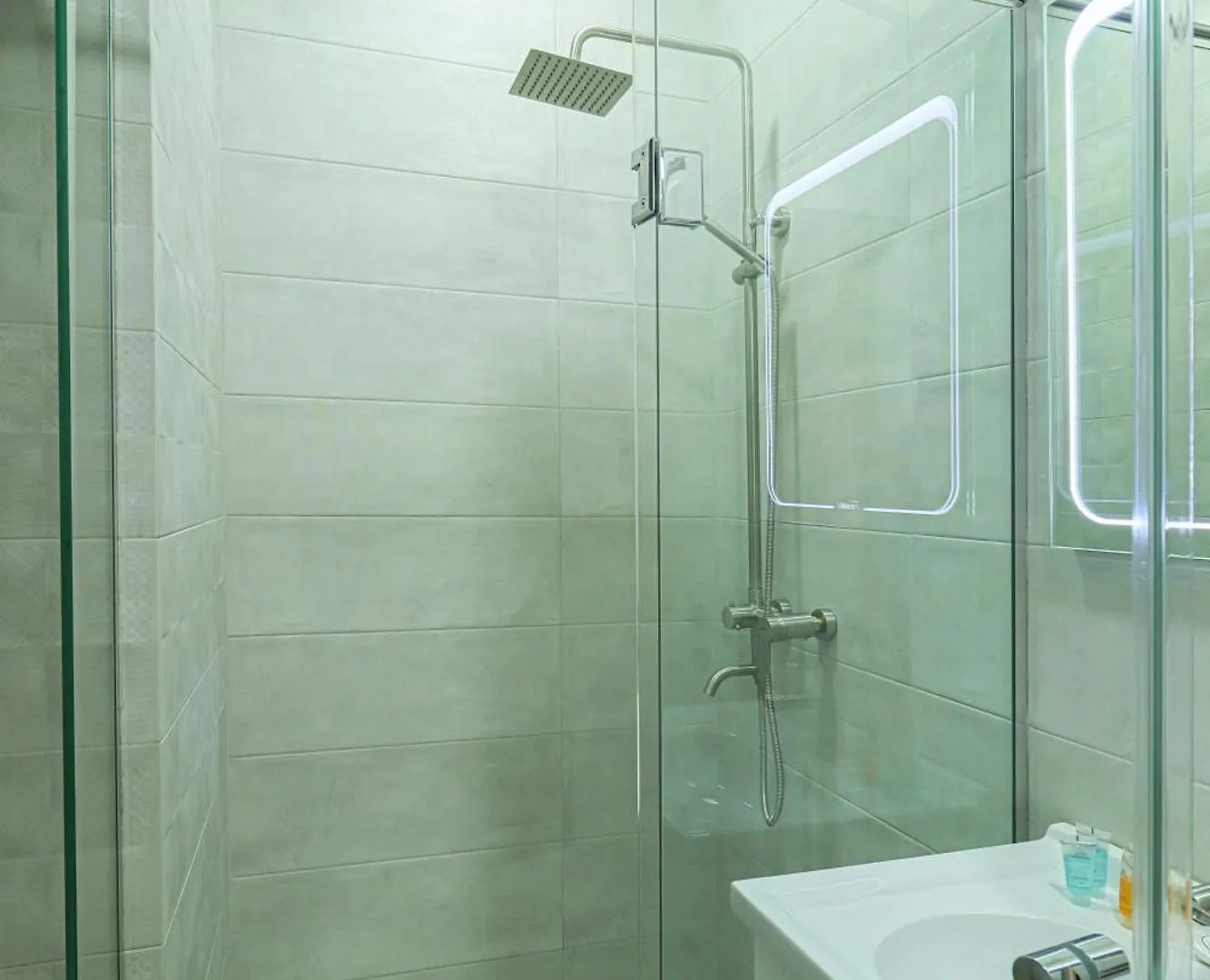 City Center 1Br Apt Comfort & Style - By Wehost Tbilisi 0*,  Georgien